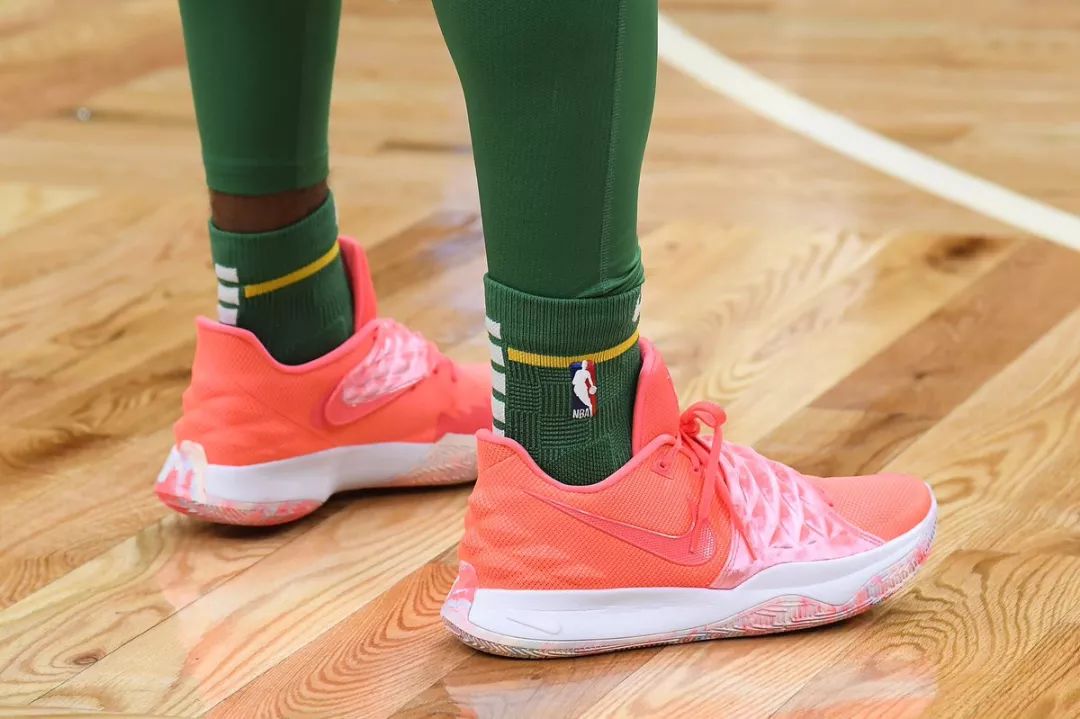 谁留大招打 谁留大招打