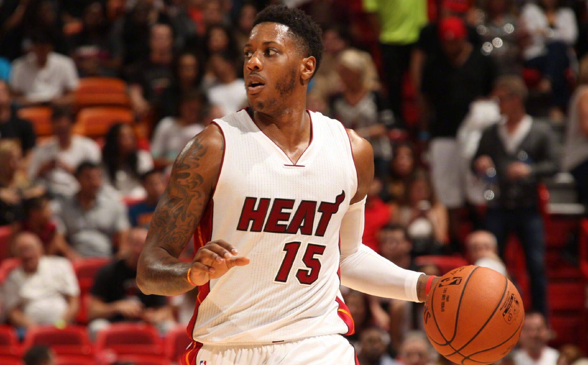 赢球背后的 赢球背后的