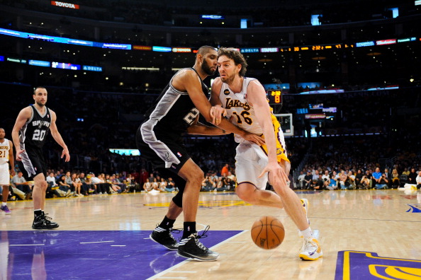 迅速拉开 迅速拉开