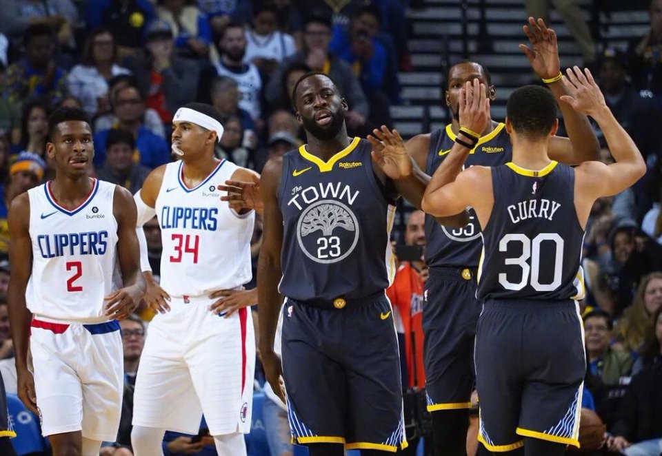 在密集赛程 在密集赛程